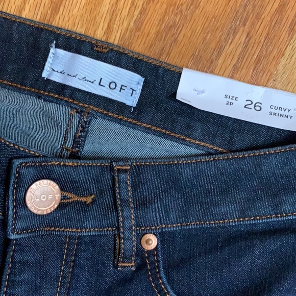 LOFT Curvy High Waist Skinny Jeans 👖 - Picture 2 of 8
